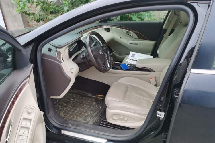 Used Buick LaCrosse 2013 2.4L SIDI Luxury Comfort Edition Driver Seat