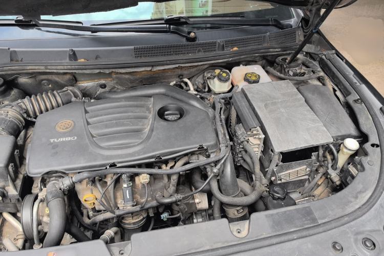 Used Buick LaCrosse 2013 2.0T SIDI Smart Luxury Flagship Edition Engine Bay