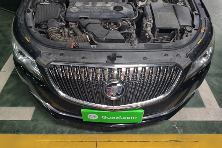 Used Buick LaCrosse 2013 2.4L SIDI Luxury Comfort Edition Engine Bay