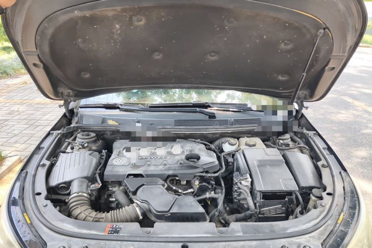Used Buick LaCrosse 2013 2.4L SIDI Luxury Comfort Edition Engine Bay