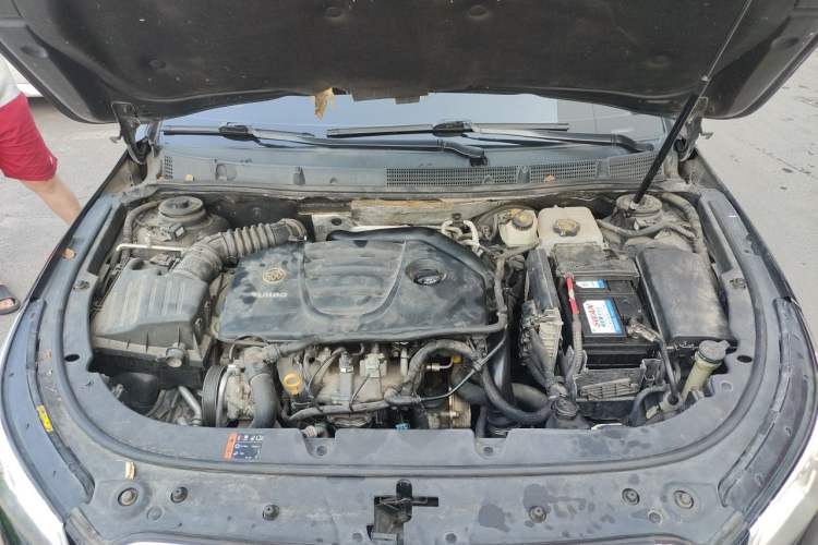 Used Buick LaCrosse 2013 2.0T SIDI Smart Luxury Flagship Edition Engine Bay