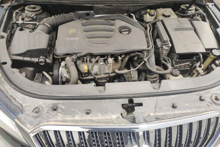Used Buick LaCrosse 2013 2.0T SIDI Smart Luxury Flagship Edition Engine Bay