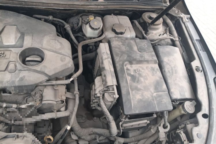 Used Buick LaCrosse 2013 2.4L SIDI Elite Comfort Version Engine Bay Left
