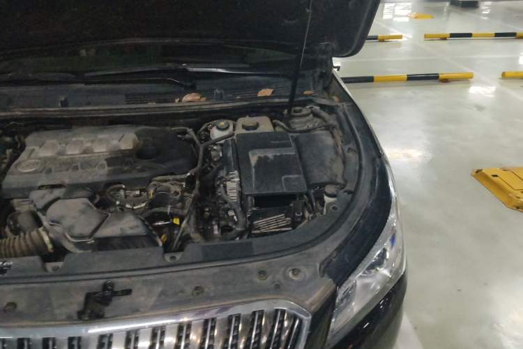 Used Buick LaCrosse 2013 2.4L SIDI Leading Comfort Version Engine Bay Left