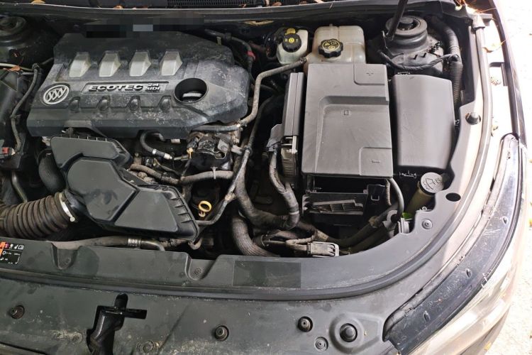 Used Buick LaCrosse 2013 2.4L SIDI Leading Comfort Version Engine Bay Left