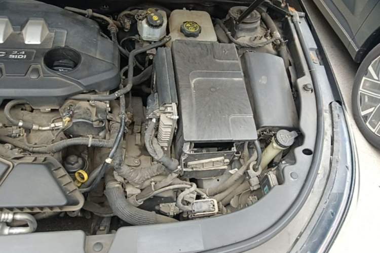 Used Buick LaCrosse 2013 2.4L SIDI Leading Comfort Version Engine Bay Left