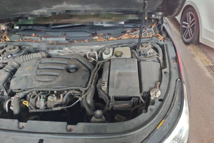 Used Buick LaCrosse 2013 2.0T SIDI Smart Luxury Flagship Edition Engine Bay Left