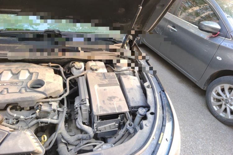 Used Buick LaCrosse 2013 2.4L SIDI Leading Comfort Version Engine Bay Left