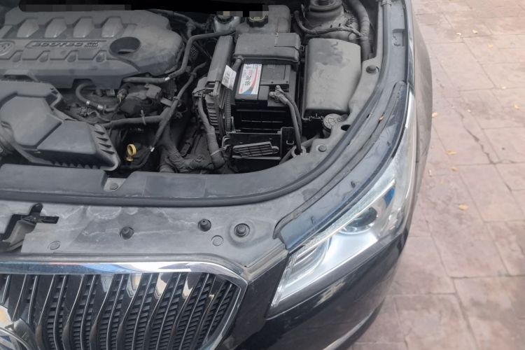 Used Buick LaCrosse 2013 2.4L SIDI Leading Comfort Version Engine Bay Left