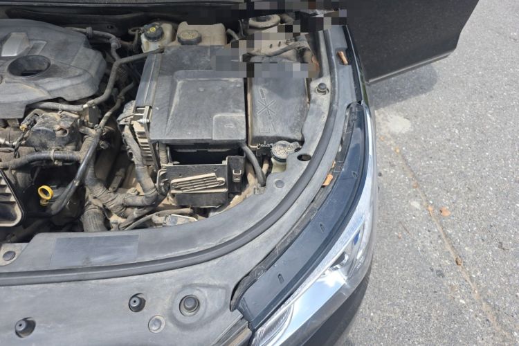Used Buick LaCrosse 2013 2.4L SIDI Leading Comfort Version Engine Bay Left