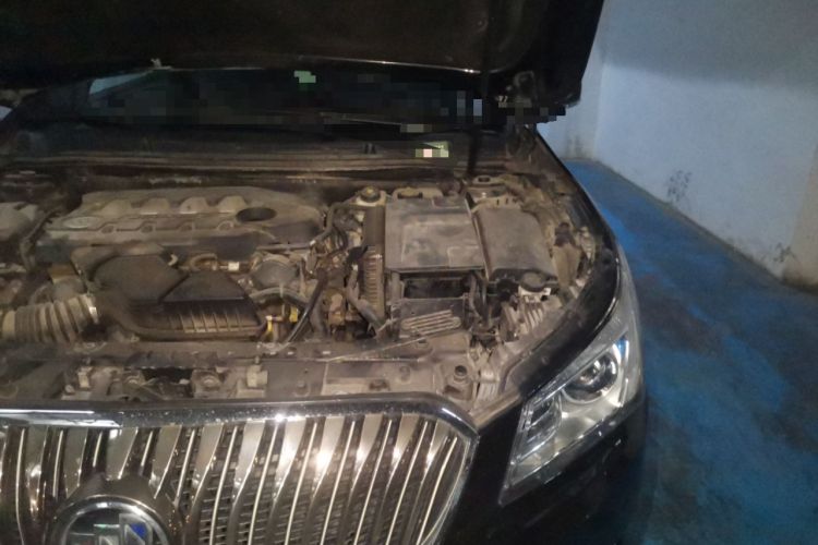 Used Buick LaCrosse 2013 2.4L SIDI Leading Comfort Version Engine Bay Left