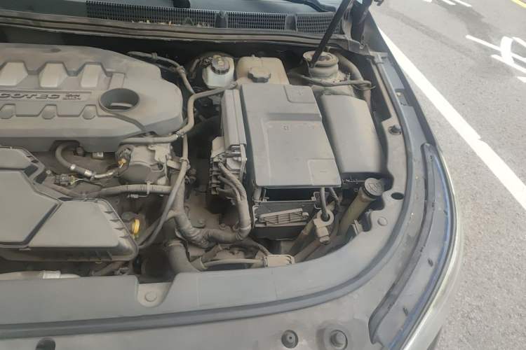 Used Buick LaCrosse 2013 2.4L SIDI Leading Comfort Version Engine Bay Left