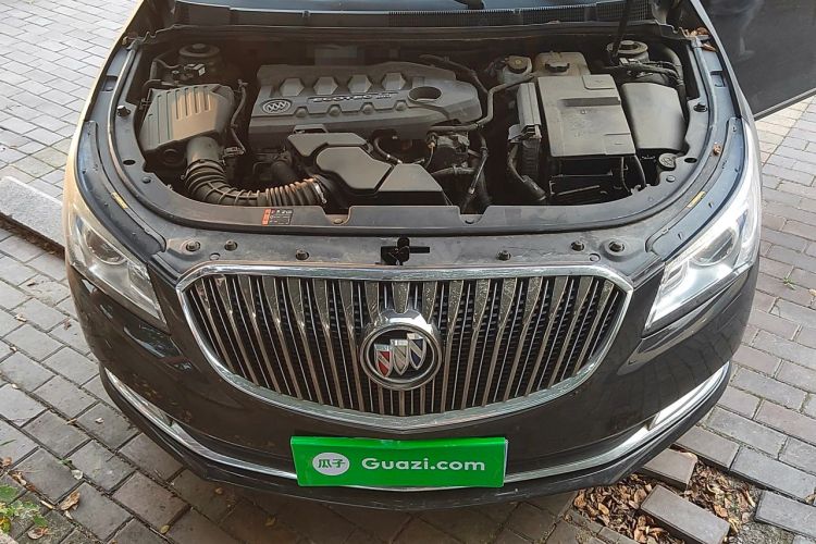 Used Buick LaCrosse 2013 2.4L SIDI Luxury Comfort Edition Engine Bay