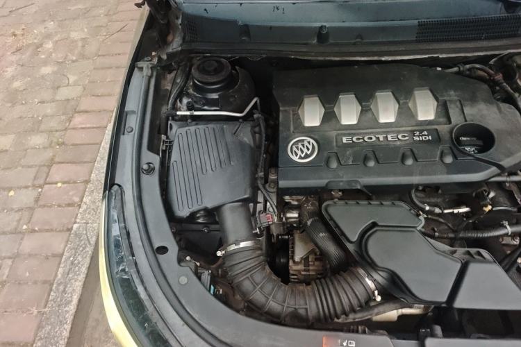 Used Buick LaCrosse 2013 2.4L SIDI Leading Comfort Version Engine Bay Right