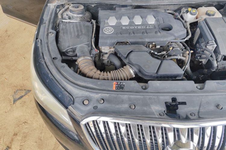 Used Buick LaCrosse 2013 2.4L SIDI Leading Comfort Version Engine Bay Right