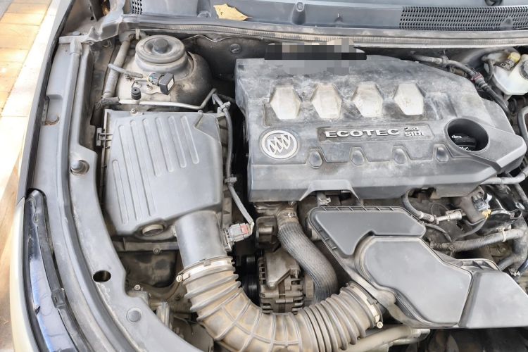 Used Buick LaCrosse 2013 2.4L SIDI Luxury Comfort Edition Engine Bay Right
