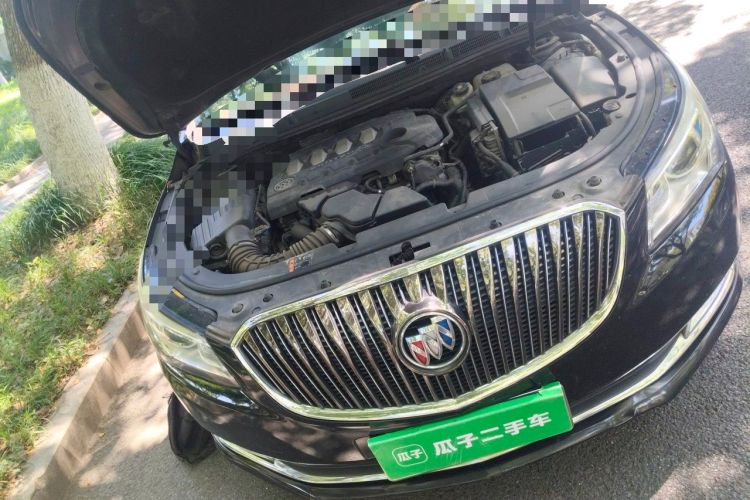 Used Buick LaCrosse 2013 2.4L SIDI Elite Comfort Version Engine Bay Right