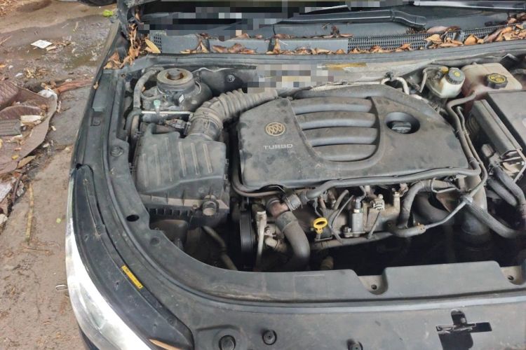 Used Buick LaCrosse 2013 2.0T SIDI Smart Luxury Flagship Edition Engine Bay Right