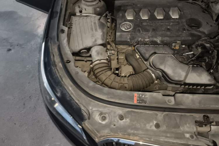 Used Buick LaCrosse 2013 2.4L SIDI Leading Comfort Version Engine Bay Right