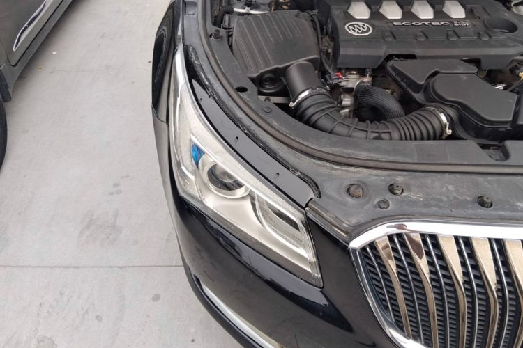Used Buick LaCrosse 2013 2.4L SIDI Leading Comfort Version Engine Bay Right