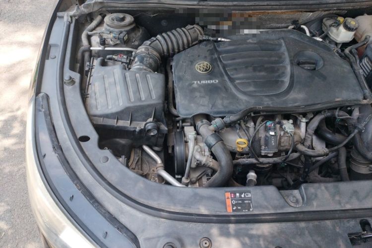 Used Buick LaCrosse 2013 2.0T SIDI Smart Luxury Flagship Edition Engine Bay Right