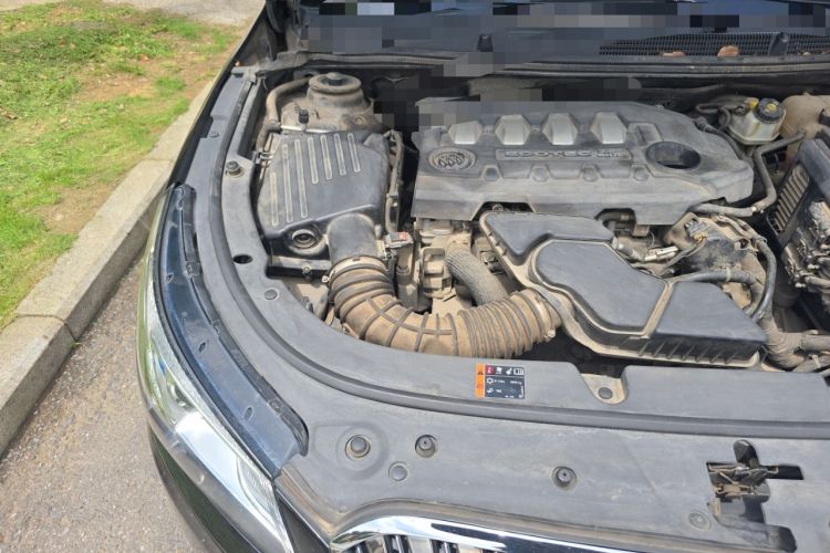 Used Buick LaCrosse 2013 2.4L SIDI Leading Comfort Version Engine Bay Right