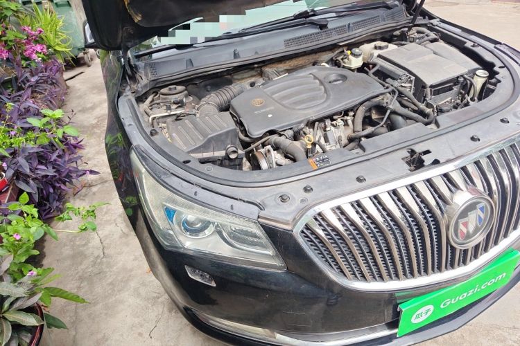 Used Buick LaCrosse 2013 2.0T SIDI Smart Luxury Flagship Edition Engine Bay Right