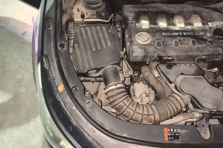 Used Buick LaCrosse 2013 2.4L SIDI Leading Comfort Version Engine Bay Right