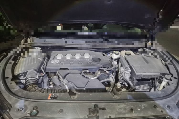 Used Buick LaCrosse 2013 2.4L SIDI Leading Comfort Version Engine Bay