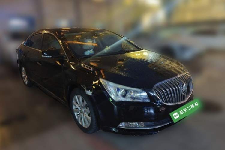 Used Buick LaCrosse 2013 2.4L SIDI Leading Comfort Version Exterior 2