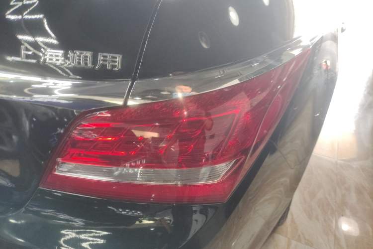 Used Buick LaCrosse 2013 2.4L SIDI Leading Comfort Version Exterior 3