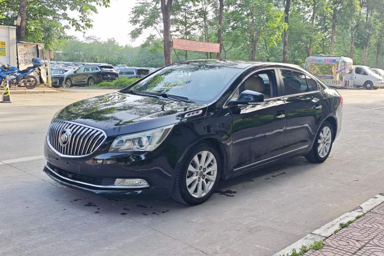 Used Buick LaCrosse 2013 eAssist 2.4L Eco-Friendly Comfort Model Exterior 4