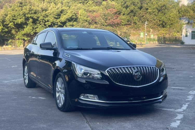 Used Buick LaCrosse 2013 2.4L SIDI Leading Comfort Version Exterior 5