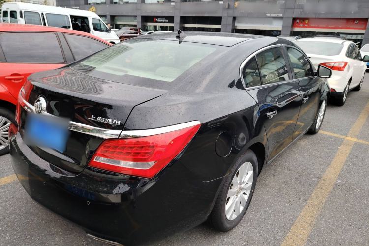 Used Buick LaCrosse 2013 2.4L SIDI Leading Comfort Version Exterior 5