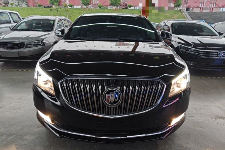 Used Buick LaCrosse 2013 2.4L SIDI Leading Comfort Version Front