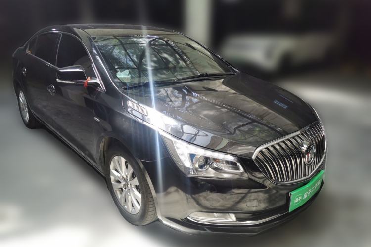 Used Buick LaCrosse 2013 2.4L SIDI Elite Comfort Version Front Right 45 Deg