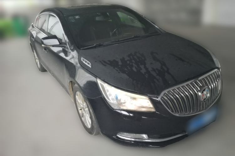 Used Buick LaCrosse 2013 2.4L SIDI Elite Comfort Version Front Right 45 Deg