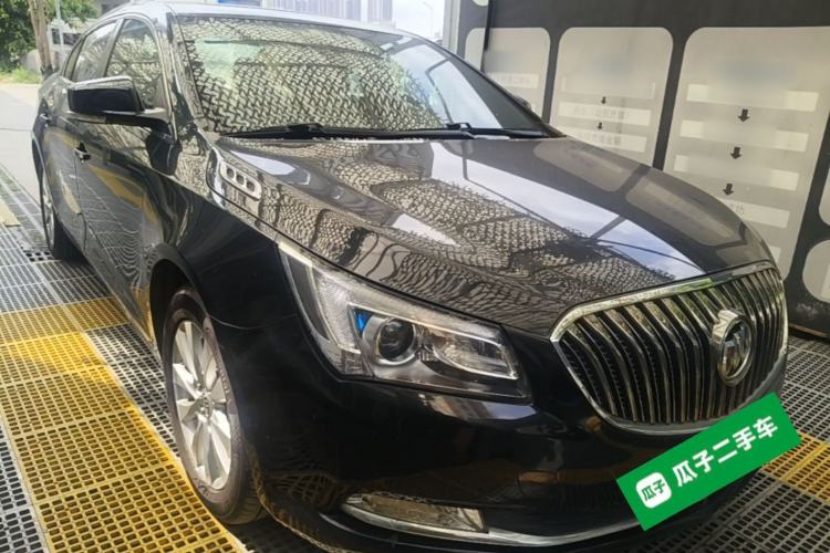 Used Buick LaCrosse 2013 2.4L SIDI Leading Comfort Version Front Right 45 Deg