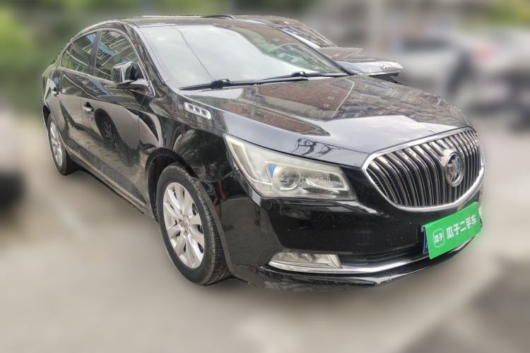 Used Buick LaCrosse 2013 2.4L SIDI Elite Comfort Version Front Right 45 Deg
