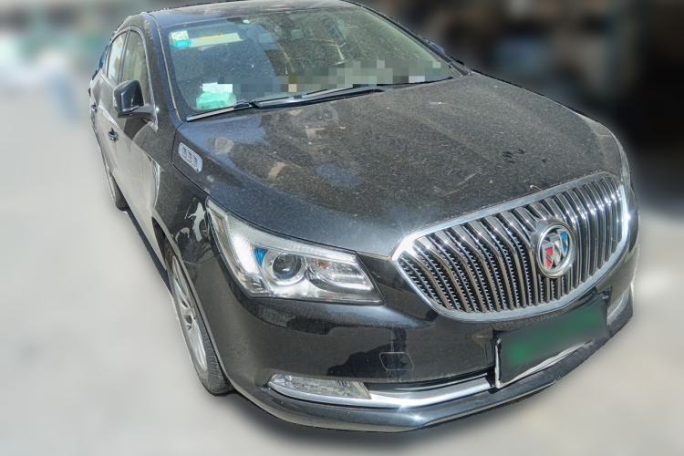 Used Buick LaCrosse 2013 2.4L SIDI Leading Comfort Version Front Right 45 Deg