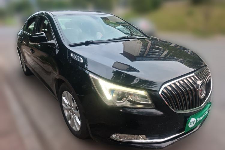 Used Buick LaCrosse 2013 2.4L SIDI Leading Comfort Version Front Right 45 Deg