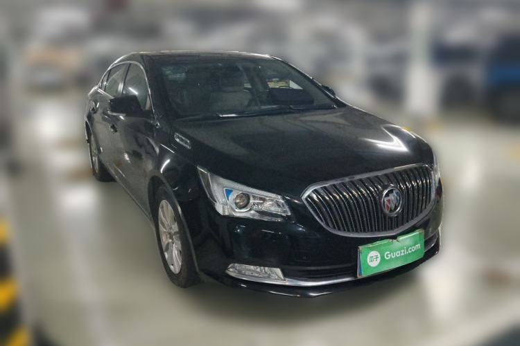 Used Buick LaCrosse 2013 2.4L SIDI Leading Comfort Version Front Right 45 Deg