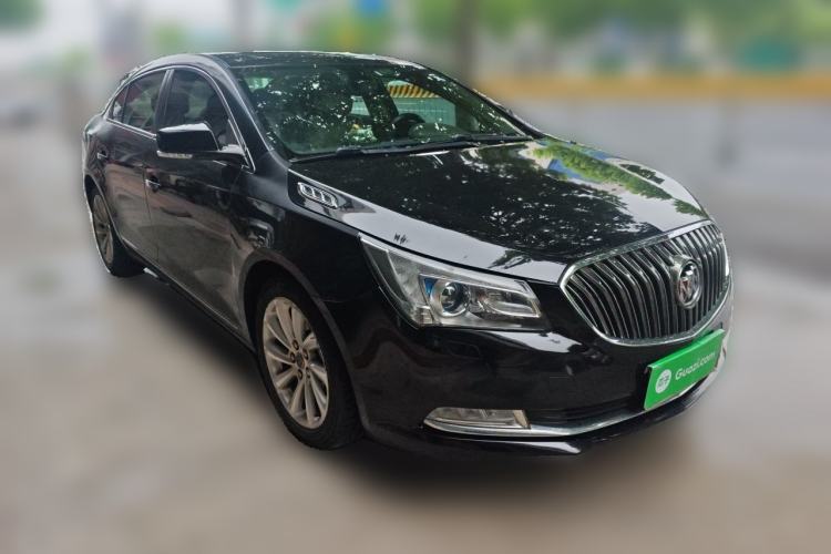Used Buick LaCrosse 2013 2.4L SIDI Luxury Comfort Edition Front Right 45 Deg