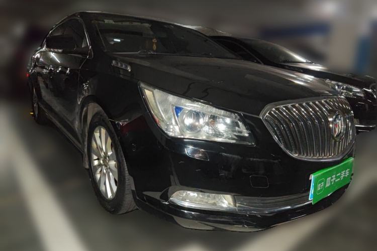 Used Buick LaCrosse 2013 2.4L SIDI Elite Comfort Version Front Right 45 Deg