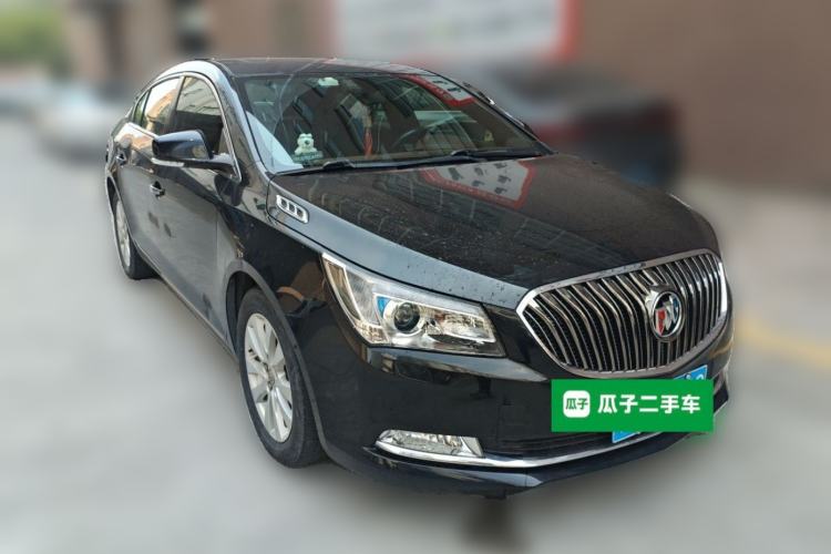 Used Buick LaCrosse 2013 2.4L SIDI Elite Comfort Version Front Right 45 Deg