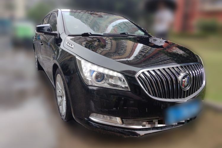 Used Buick LaCrosse 2013 2.0T SIDI Smart Luxury Flagship Edition Front Right 45 Deg