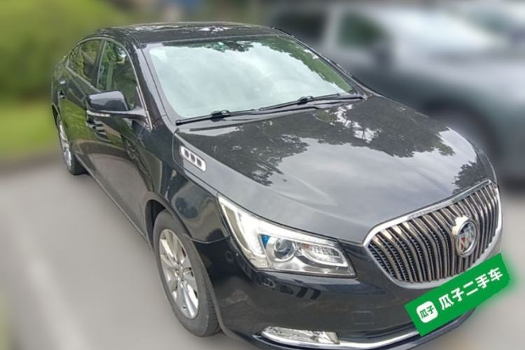Used Buick LaCrosse 2013 2.4L SIDI Leading Comfort Version Front Right 45 Deg