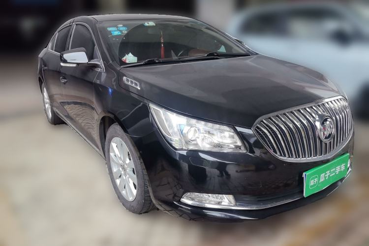 Used Buick LaCrosse 2013 2.4L SIDI Elite Comfort Version Front Right 45 Deg