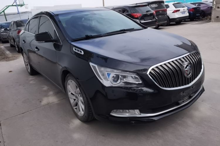 Used Buick LaCrosse 2013 2.0T SIDI Technology Version Front Right 45 Deg