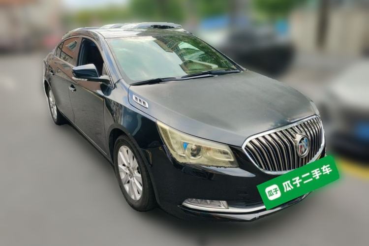 Used Buick LaCrosse 2013 2.4L SIDI Elite Comfort Version Front Right 45 Deg